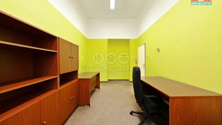 Pronájem kanceláře, 18 m², Louny, ul. Mírové náměstí