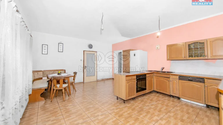 Prodej rodinného domu, 243 m², Zhoř
