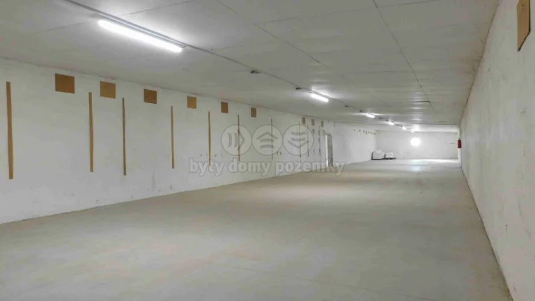 Pronájem skladu, 260 m², Horní Moštěnice, ul. Revoluční