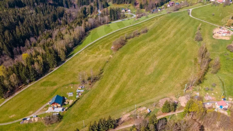 Prodej pozemku k výstavbě RD, Jablonec nad Jizerou 949 m2