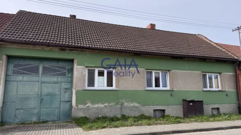 Mutěnice - Rod. dům 4+2 se dvěma byt. jednotkami a velkou za