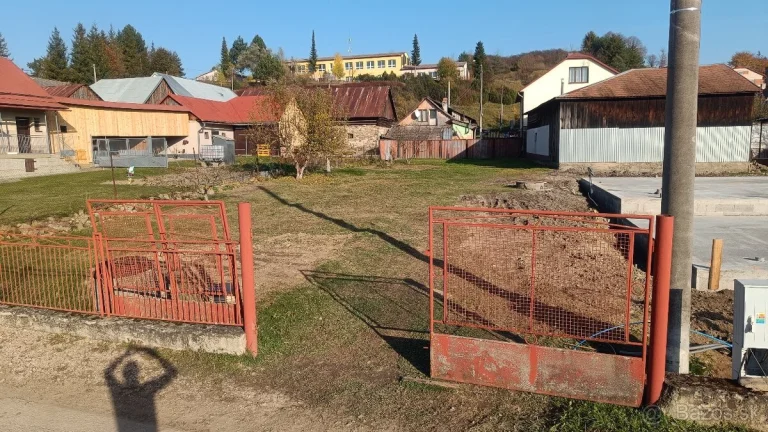 Predám stavebný pozemok v Jarabine