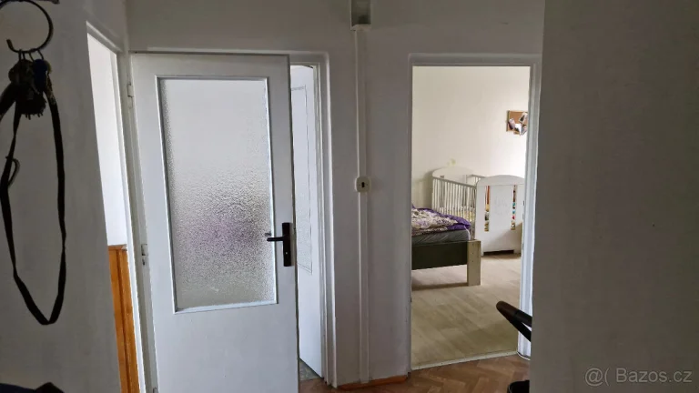Pronájem prostorného bytu 2+1, 64 m2, Hradec Králové