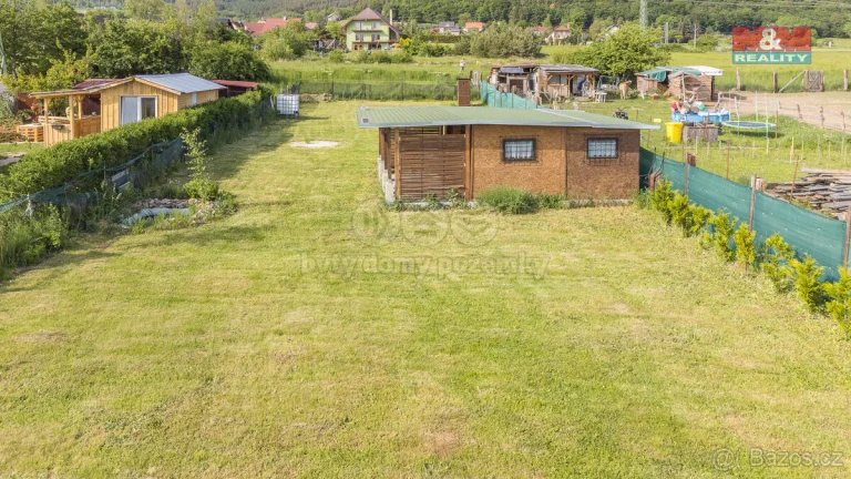 Prodej zahrady, 706 m², Málkov