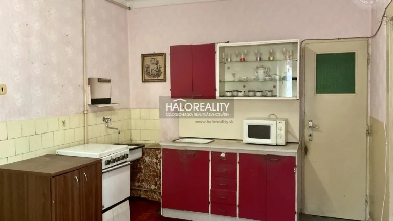 HALO reality - Predaj, rodinný dom Sása - ZNÍŽENÁ CENA