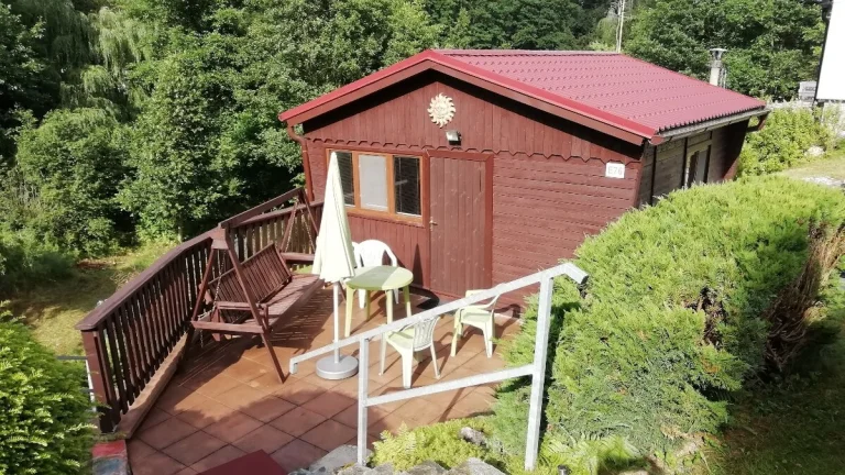Zrekonstruovaná chata se zahradou – Štěnovický Borek