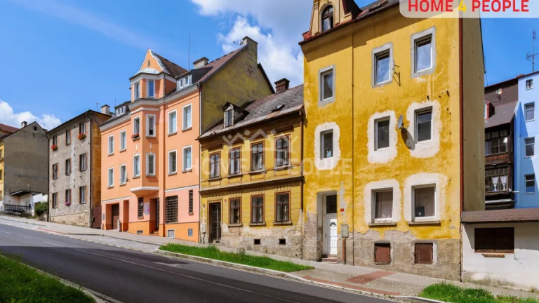 Prodej rodinné domu v centru města Aš