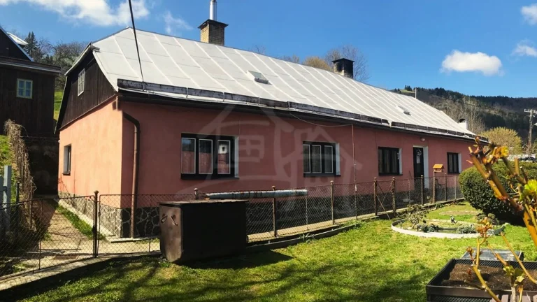 Exkluzívna nehnuteľnosť s panoramatickým výhľadom na Bansk