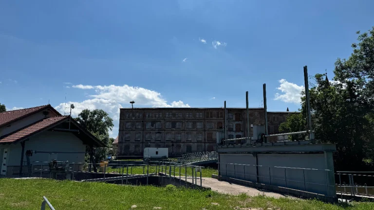 Výrobní a skladové prostory Heřmanice nad Labem u Jaroměře