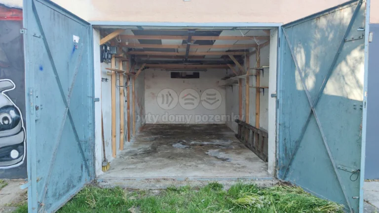 Pronájem garáže, 18 m², Ostrava, ul. V Zahradách