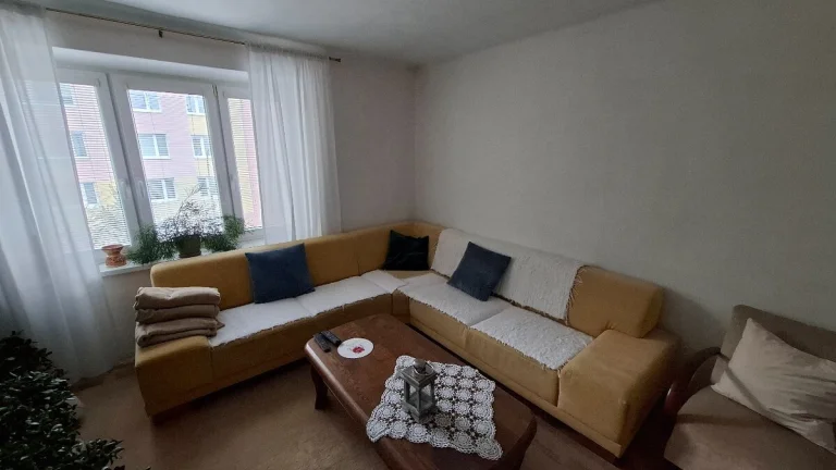 Predaj dvojizbového bytu v centre mesta s balkónom - Lučenec