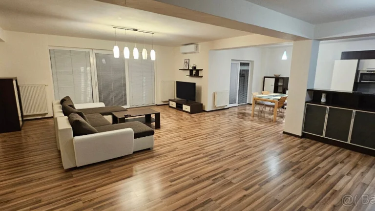 3 izb. apartmán, 170m2, klimatizácia, parkovanie, 2x terasa