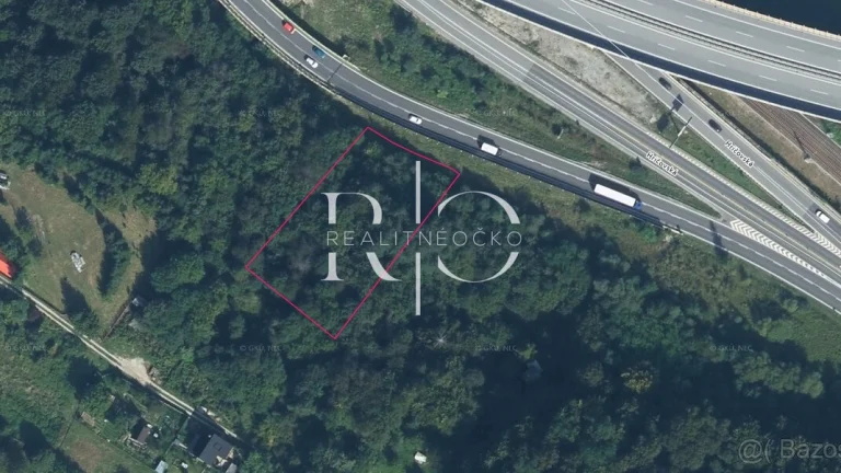 Na predaj rekreačný pozemok o výmere 2310 m2 v k.ú. Strážov,