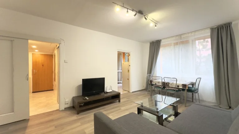 Predaj 2 izbového bytu 53m2, Nové Mesto Sibírska,