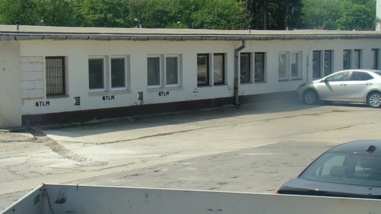 Prenájom parkovacie miesto Trnavská cesta 102 (Parkovanie)