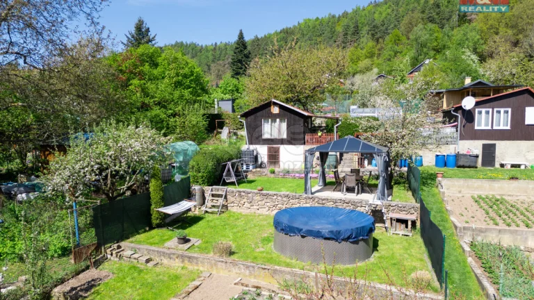 Prodej chaty, 17 m² se zahradou, Klášterec nad Ohří