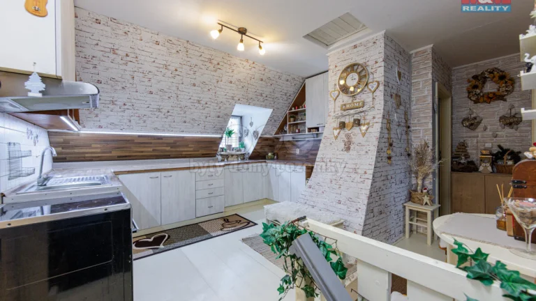 Prodej rodinného domu, 259m², Zadní Chodov