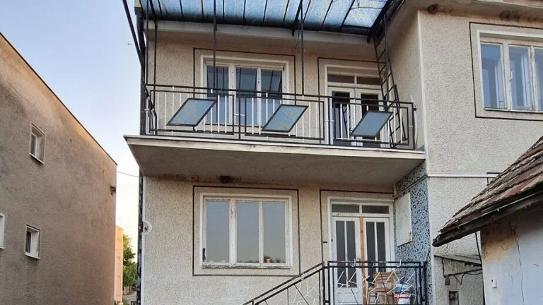 Rodinný dom čiastočne zrekonštruovaný, vhodný na bývanie, po