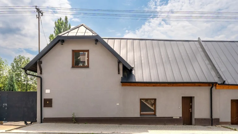 Litomyšl, RD 5+1,103m2, investiční příležitost - rodinný dům