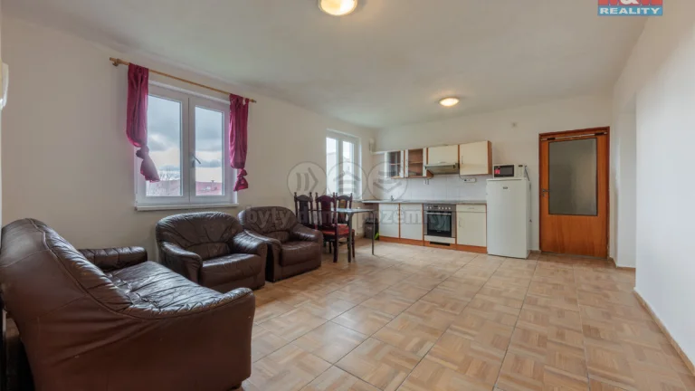 Pronájem bytu 3+kk, 56 m², Horní Slavkov, ul. Dlouhá