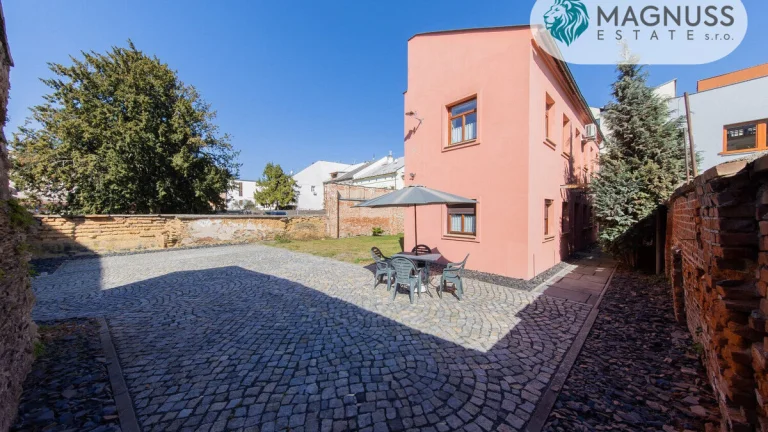 Prodej, byt 3+kk, 96 m2, Šternberk, ul. Hlavní Náměstí