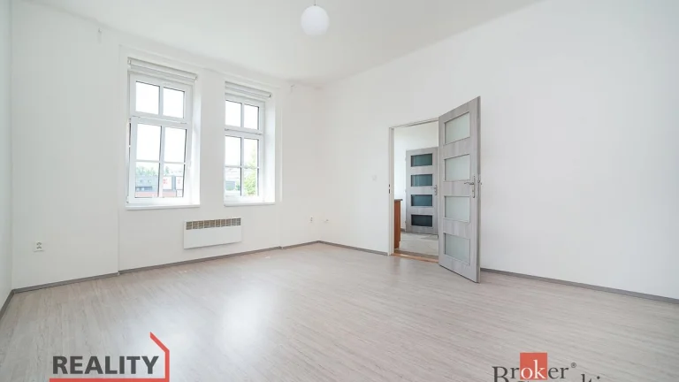 Pronájem, byty/1+1, 35.57 m2, Papírenská 482/15, Bubeneč, 16
