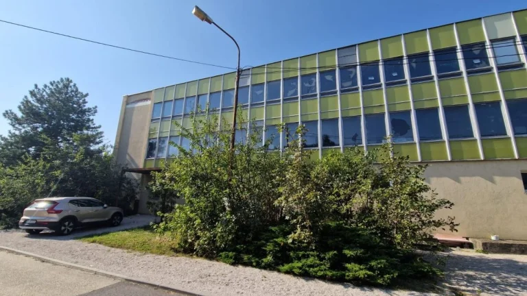 Predaj Administratívna budova Bratislava III, Rybničná ul.,