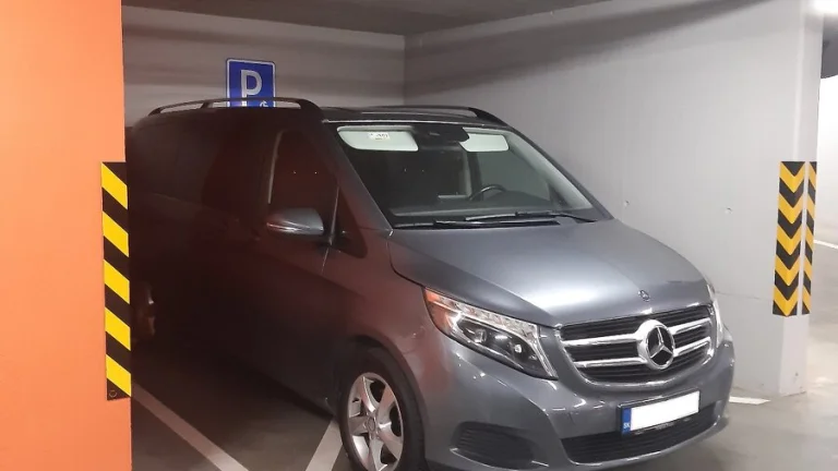 Predám garážové státie (parkovací box) Petržalka - Slnečnice