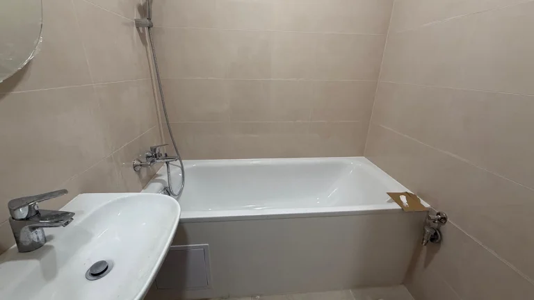 3 izbový byt Hliny VII s balkónom sa výťahom