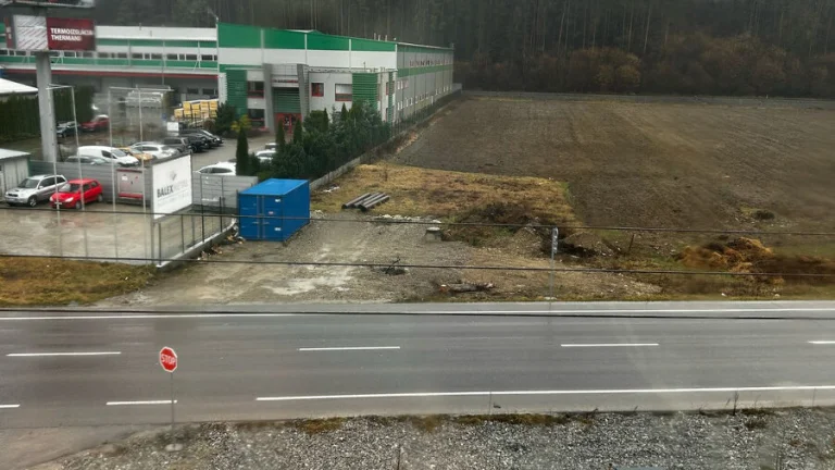 Lietavská Lúčka, Priemyselná zóna