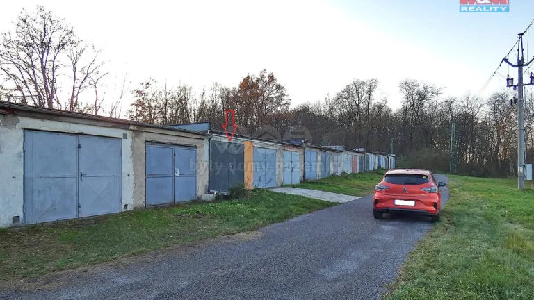 Prodej garáže, 20 m², Chvaletice