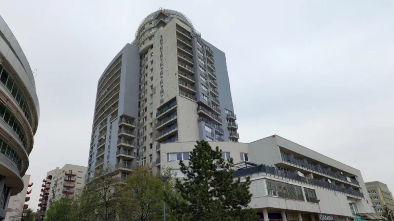Pronájem 3+kk, 96 m² + balkón, u metra B - Hůrka