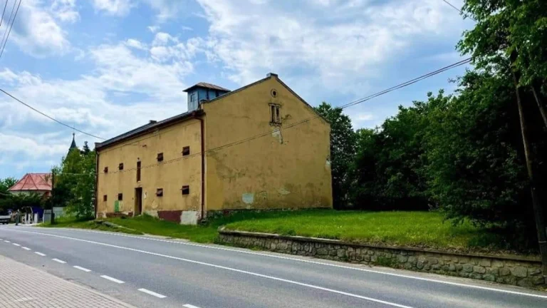 Predám krásnu budovu, chatu, dom
