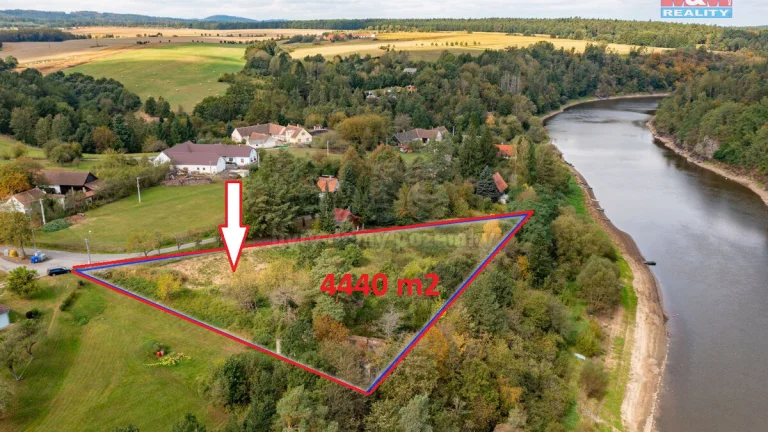 Pozemek k výstavbě srubu, 4440 m², Albrechtice nad Vltavou