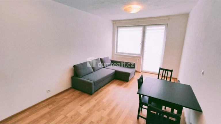 Světlý byt 1+kk (31 m2) + balkon (5 m2), 4.patro, novostavba