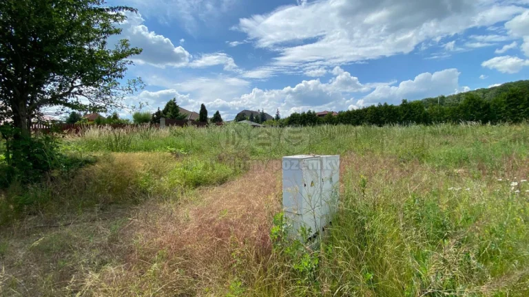Prodej pozemku k bydlení, 1018 m², OV, Chomutov