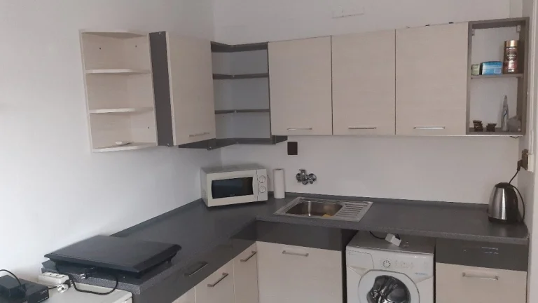 Byt 1+KK 19,9 m², zcela vybavený, 2. NP, v Oldřichově ul.