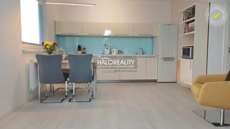 HALO reality - Predaj, trojizbový byt Komárno, v lukratívnej