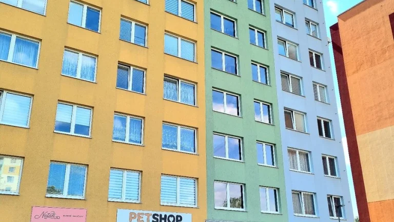 Byt 2+kk po rekonstrukci - Bílina, ul. Litoměřická