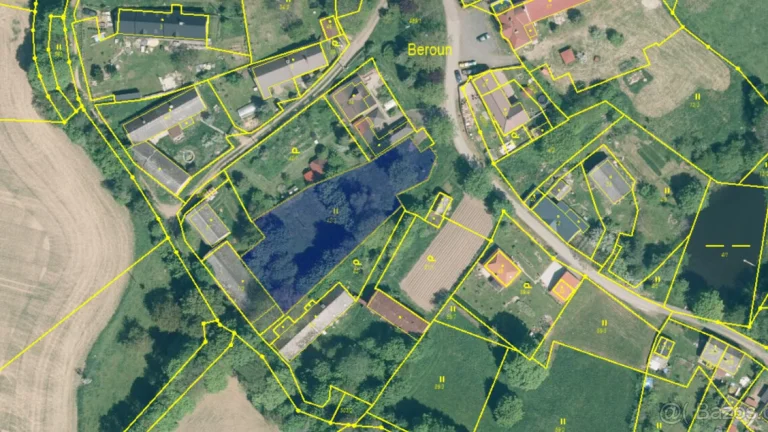 Stavební pozemek 1674 m2 pro dům nebo chalupu