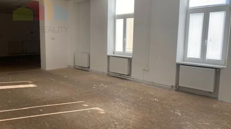 Prenájom Kancelárie Ilava, ul. Ružová, 80 m2