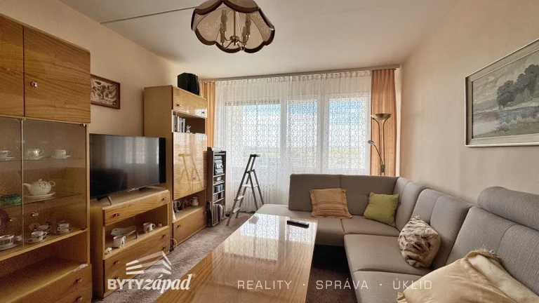Pronájem byty 2+1, 62 m2 - Plzeň - Skvrňany, ev.č. yMKB8448