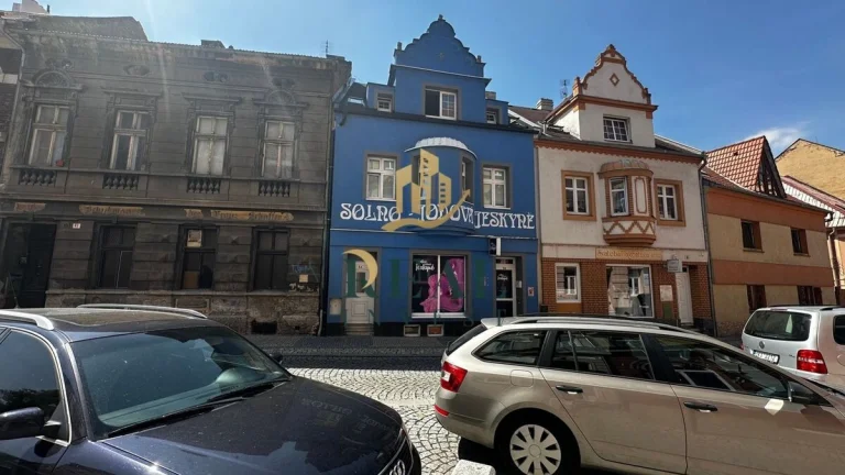 Prodej, rodinný dům, centrum Jirkova