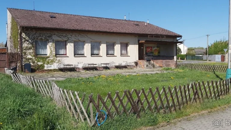 Restaurace Loučany čp.796.