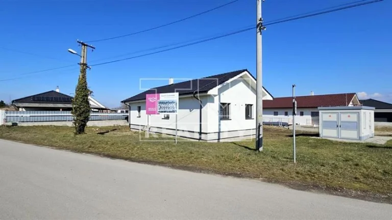 Na predaj novostavba rodinného domu s tepelným čerpadlom...