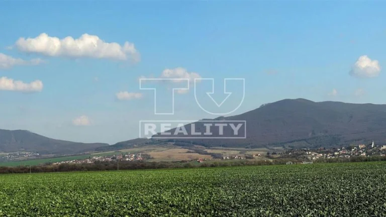 PRIPRAVUJEME DO PONUKY RD GEČA, na pozemku o rozlohe 640m2.