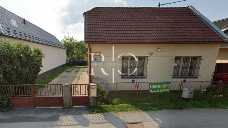 Na predaj samostatne stojaca budova - Skalka nad Váhom