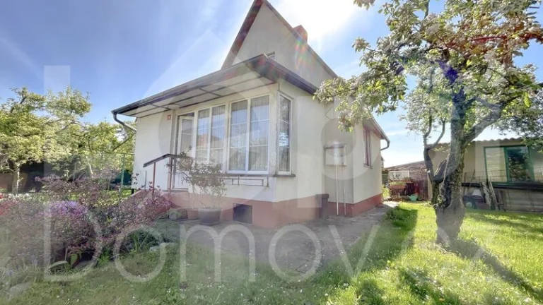 Prodej RD Javorník se zahradou 487 m2