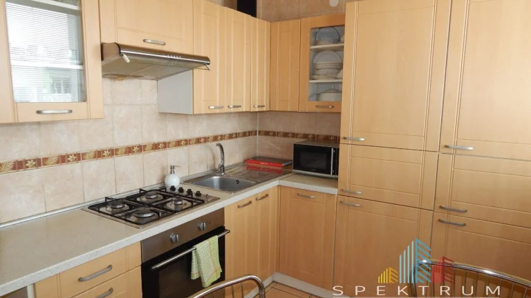 SPEKTRUM REALITY- Na PRENÁJOM 2 -izbový byt, 50 m2 s balkón