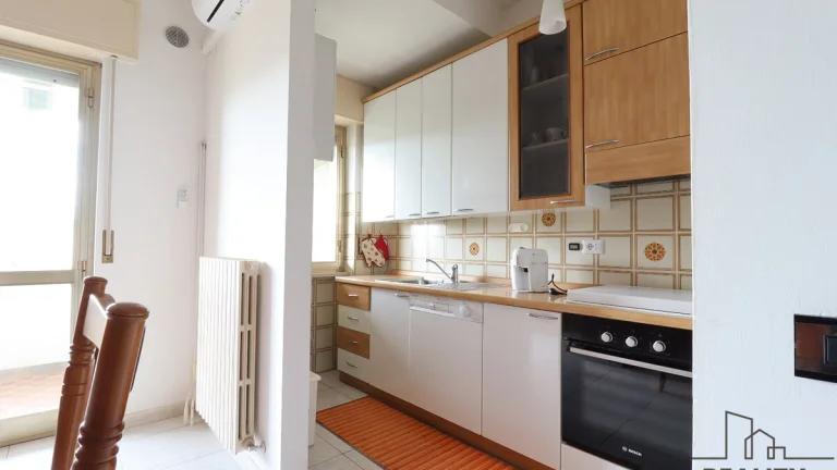 Prodej bytu 3+kk 65 m², via Piave, Silvi, Itálie